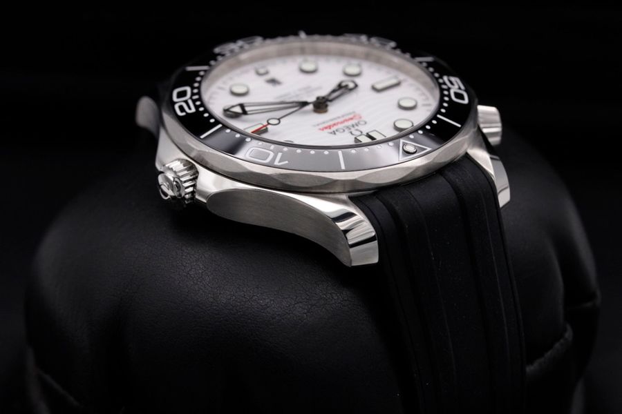 Omega Seamaster Diver 300m 210.32.42.20.04.001